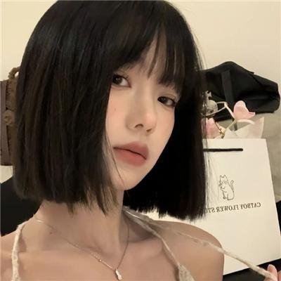 拼图女王海报